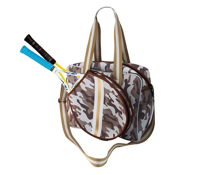 https://www.mclsportsfactory.com/neoprene-tennis-bag-with-nylon-straps-product/