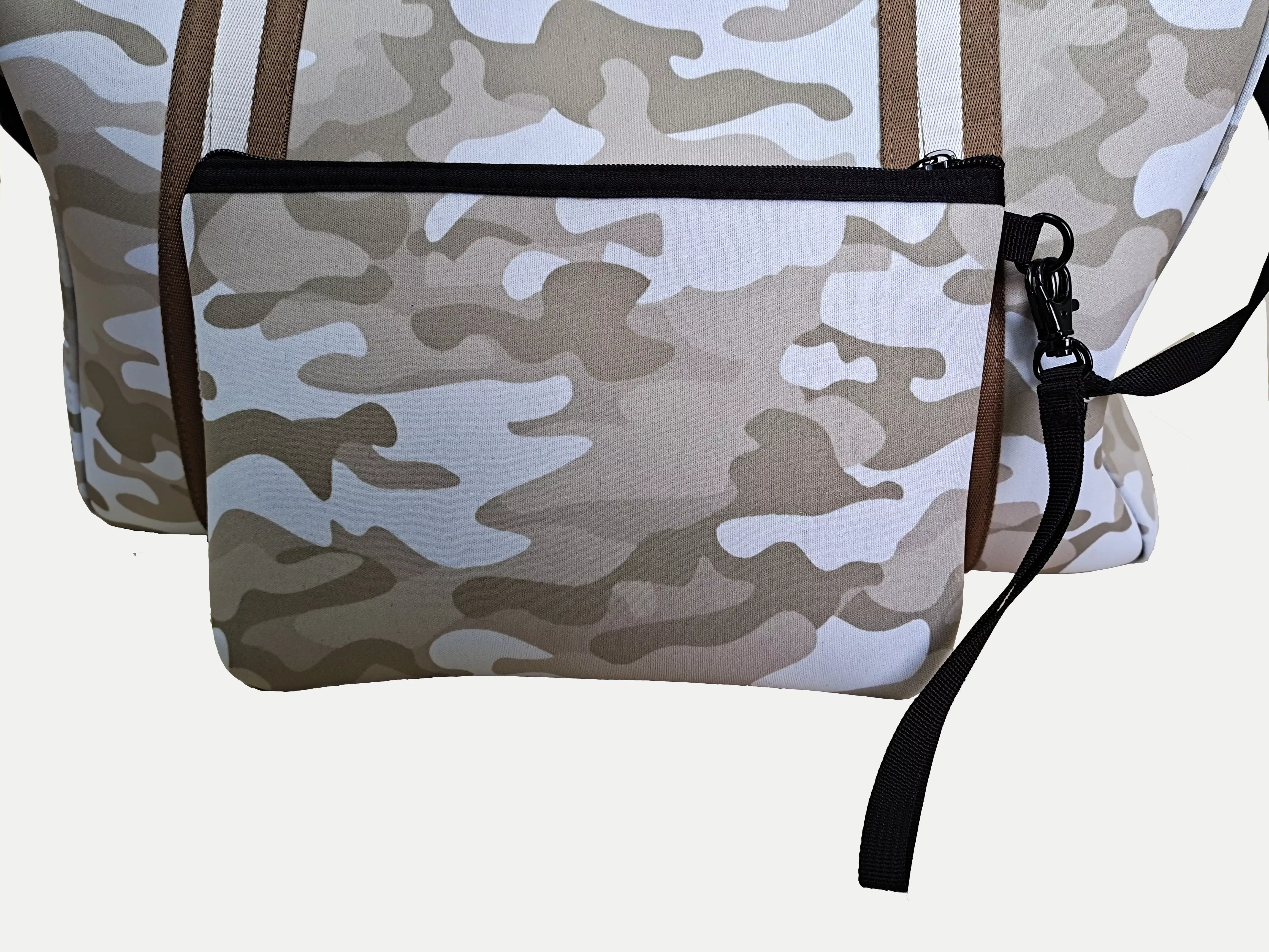 Neoprene Duffle apo-06