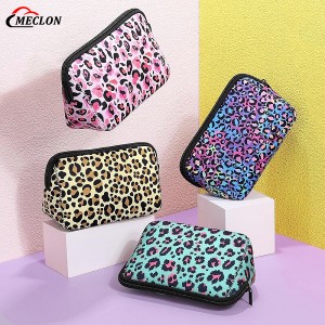 Portable Makeup Bag Neoprene Waterproof Soft Zipper Cosmetic Travel Bag for Women