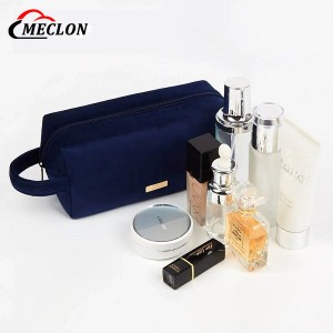 Large Capacity Makeup Bag Diving Material Skincare Storage Bag Portable Toiletry Storage Bag