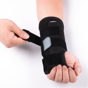 Carpal ဥမင်အတွက် Wrist Brace